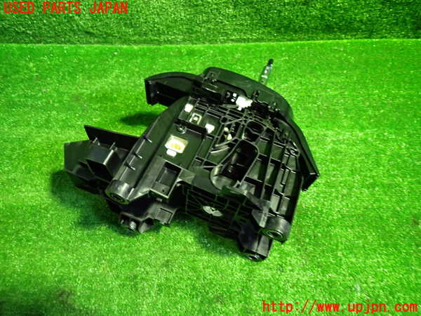 1UPJ-29287555]ヤリス(YARIS) クロス ハイブリッド(MXPJ15)ATシフトレバー 中古_m0002.jpg