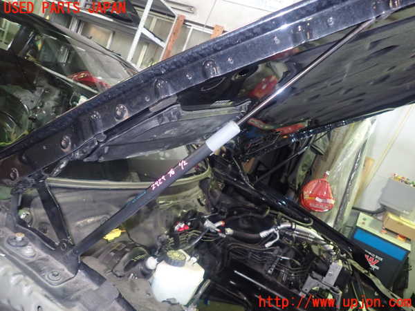 1UPJ-29291068]ベンツ SLK350(172457)ボンネットダンパー 中古_m0001.jpg