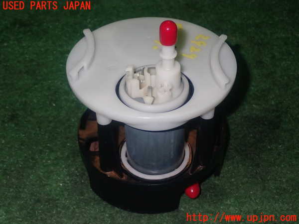 1UPJ-29292510]ベンツ SLK350(172457)燃料ポンプ 中古_m0001.jpg