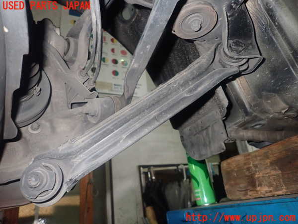 1UPJ-29295330]ベンツ SLK350(172457)左リアテンションロッド 中古_m0002.jpg