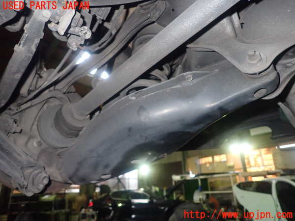 1UPJ-29295205]ベンツ SLK350(172457)右リアロアアーム2 中古_m0002.jpg