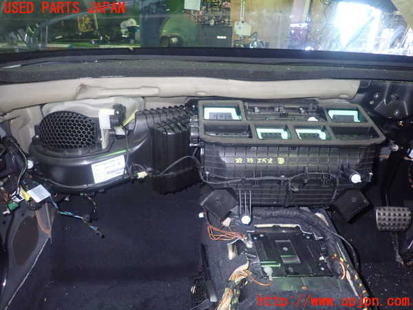 1UPJ-29296081]ベンツ SLK350(172457)エバポレーター1 中古_m0001.jpg