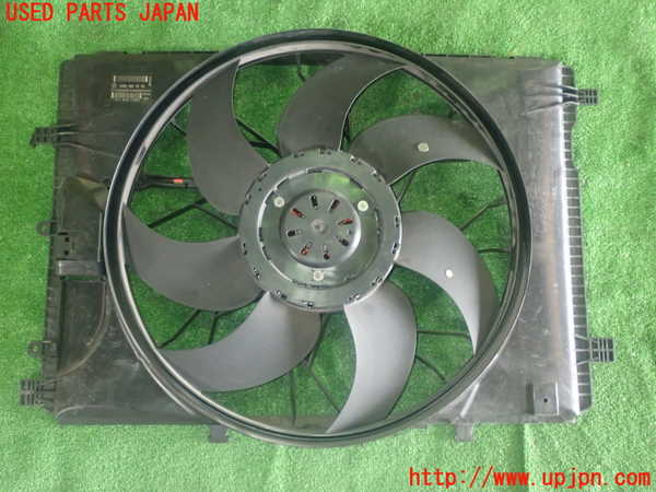 1UPJ-29296836]ベンツ SLK350(172457)電動ファン1 中古_m0001.jpg