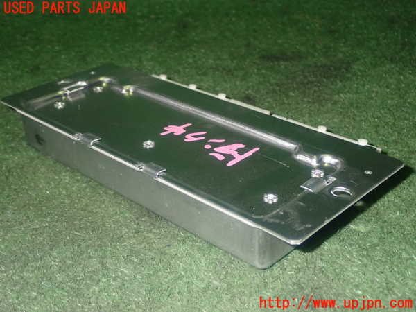 1UPJ-29296156]ベンツ SLK350(172457)コンピューター11 中古 A204900607_m0003.jpg