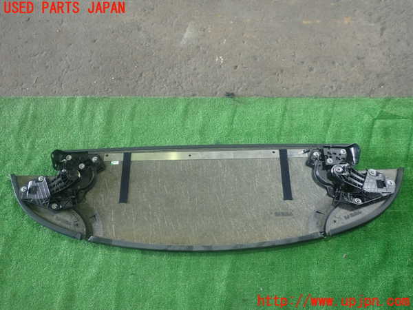 1UPJ-29297761]ベンツ SLK350(172457)トノカバー1 中古_m0002.jpg