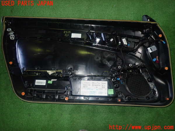 1UPJ-29291234]ベンツ SLK350(172457)右ドア内張り 中古_m0002.jpg