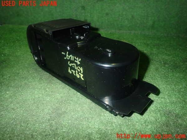 1UPJ-29297810]ベンツ SLK350(172457)ドリンクホルダー 中古_m0002.jpg
