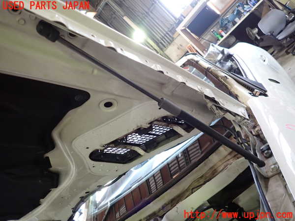 1UPJ-29301068]ベンツ SLK200 R172(172448)ボンネットダンパー 中古_m0002.jpg