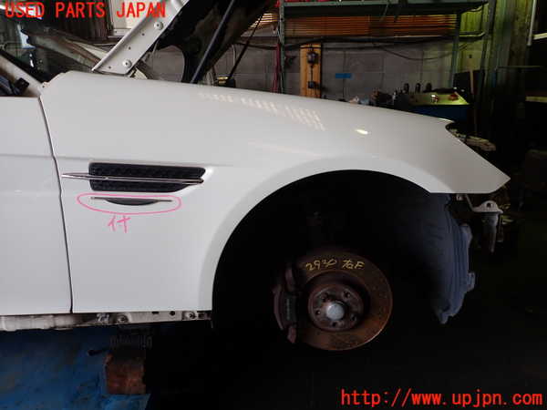 1UPJ-29301080]ベンツ SLK200 R172(172448)右前フェンダー 中古_m0001.jpg