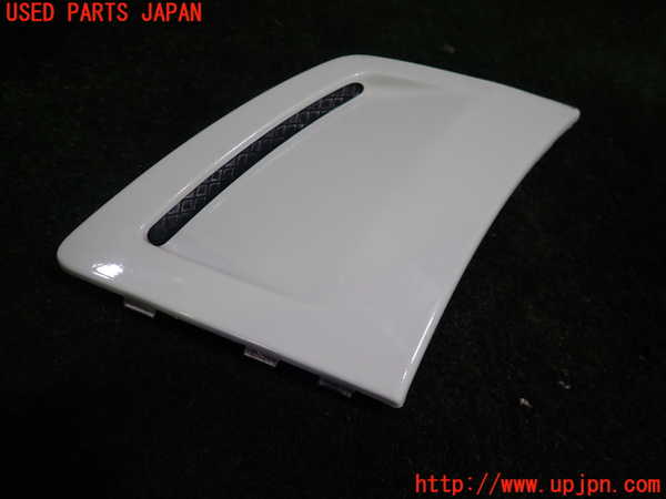 1UPJ-29301102]ベンツ SLK200 R172(172448)左前コーナーパネル 中古_m0001.jpg