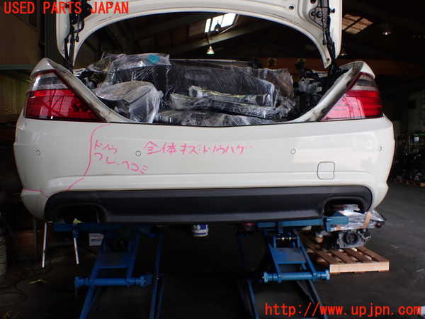 1UPJ-29301610]ベンツ SLK200 R172(172448)リアバンパー 中古_m0001.jpg