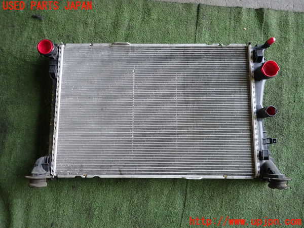 1UPJ-29302321]ベンツ SLK200 R172(172448)ラジエーター1 中古_m0001.jpg