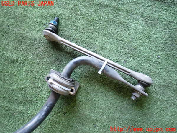 1UPJ-29305440]ベンツ SLK200 R172(172448)フロントスタビライザー 中古_m0003.jpg