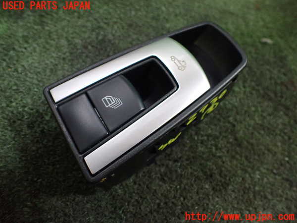 1UPJ-29306308]ベンツ SLK200 R172(172448)スイッチ3(ルーフ) 中古_m0001.jpg