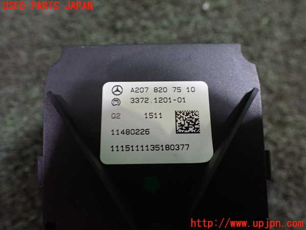 1UPJ-29306308]ベンツ SLK200 R172(172448)スイッチ3(ルーフ) 中古_m0004.jpg