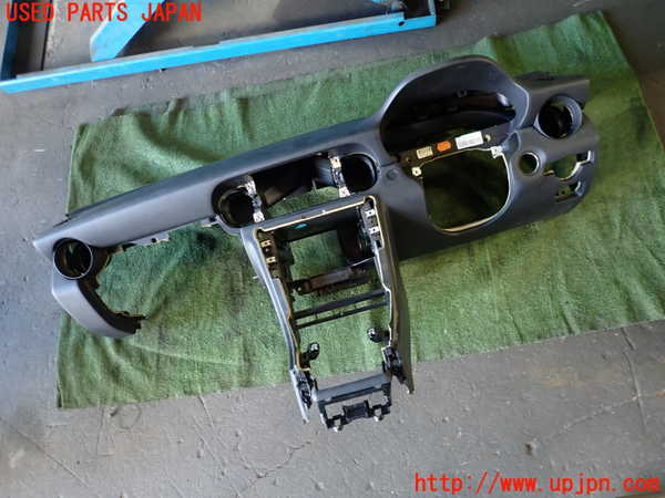 1UPJ-29307505]ベンツ SLK200 R172(172448)ダッシュボード 中古_m0001.jpg