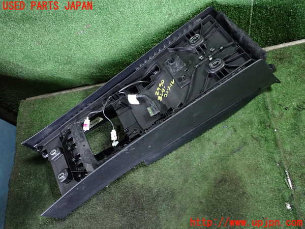 1UPJ-29307540]ベンツ SLK200 R172(172448)センターコンソール 中古_m0004.jpg