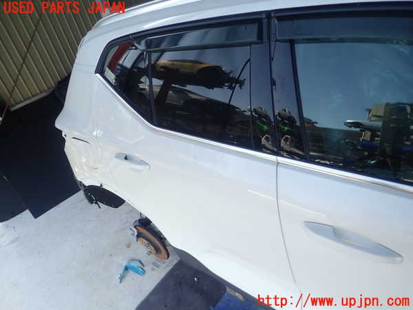 1UPJ-29311290]ボルボ・XC40(XB420TXCM2)右後ドア 中古 FUYAO M1232 43R-000072_m0001.jpg