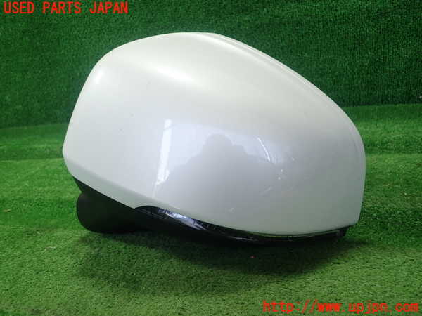 1UPJ-29311212]ボルボ・XC40(XB420TXCM2)左ドアミラー 中古_m0001.jpg