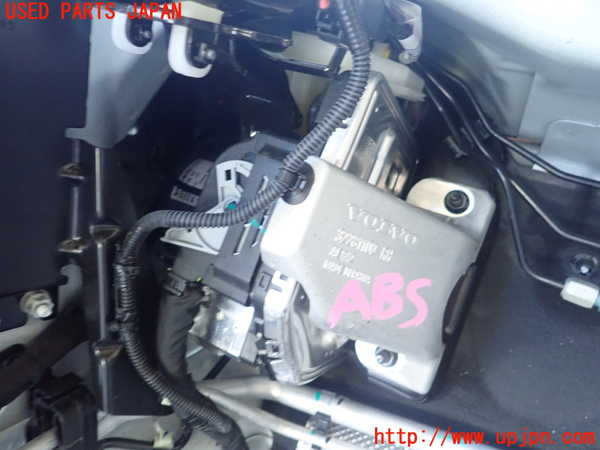 5UPJ-29314040]ボルボ・XC40(XB420TXCM2)ABSアクチュエーター 中古_m0001.jpg