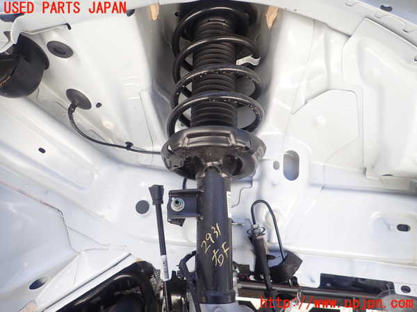 5UPJ-29315015]ボルボ・XC40(XB420TXCM2)右フロントストラット 中古_m0001.jpg