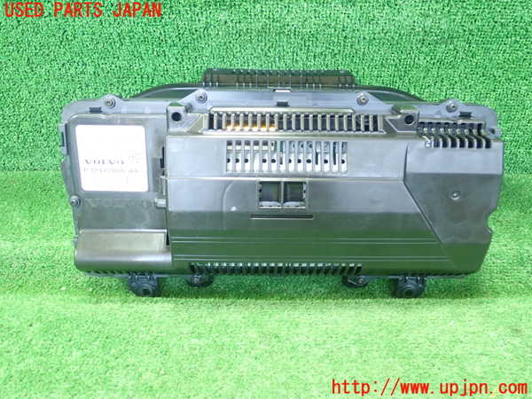 1UPJ-29316170]ボルボ・XC40(XB420TXCM2)スピードメーター 中古_m0002.jpg