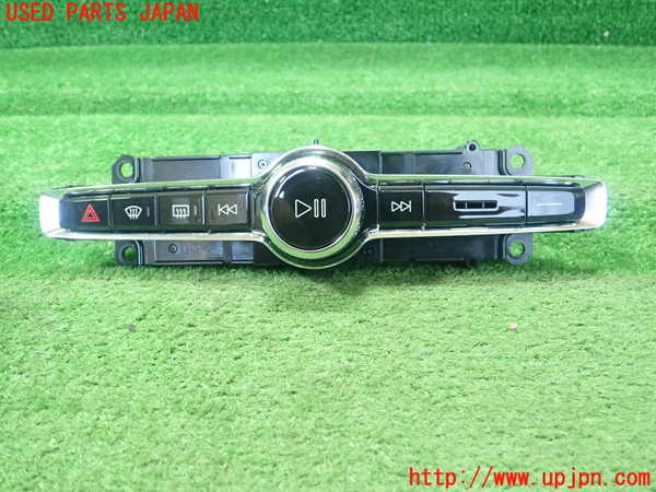 1UPJ-29316306]ボルボ・XC40(XB420TXCM2)スイッチ1(ハザード デフロスター オーディオ操作) 中古_m0001.jpg