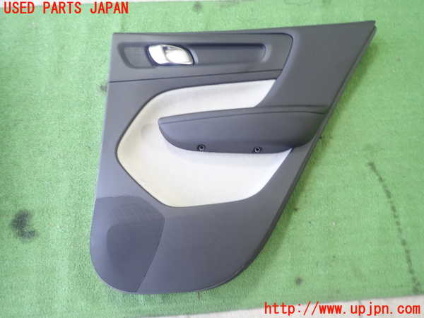 5UPJ-29311294]ボルボ・XC40(XB420TXCM2)右後ドア内張り 中古_m0001.jpg