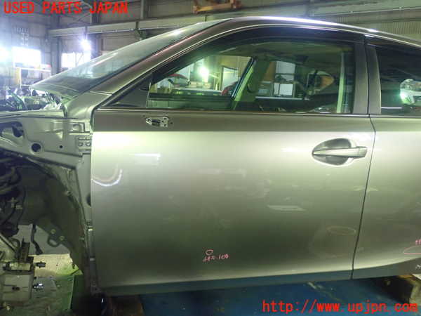 1UPJ-29321260]レクサス・CT200h(ZWA10)左前ドア NSG M4O5 中古_m0001.jpg