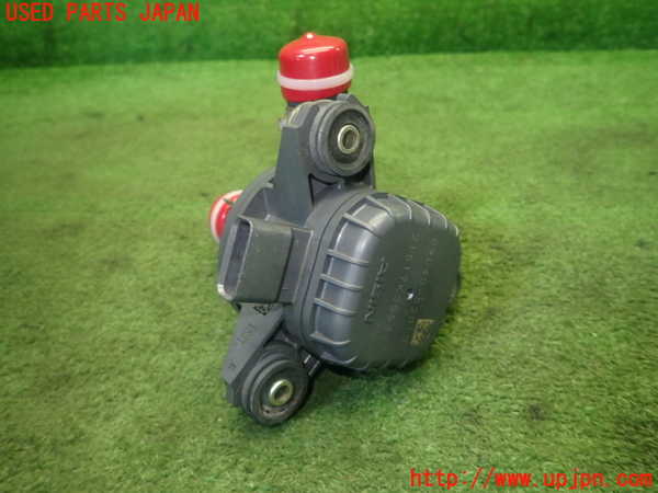 1UPJ-29322110]レクサス・CT200h(ZWA10)ウォーターポンプ 中古_m0002.jpg