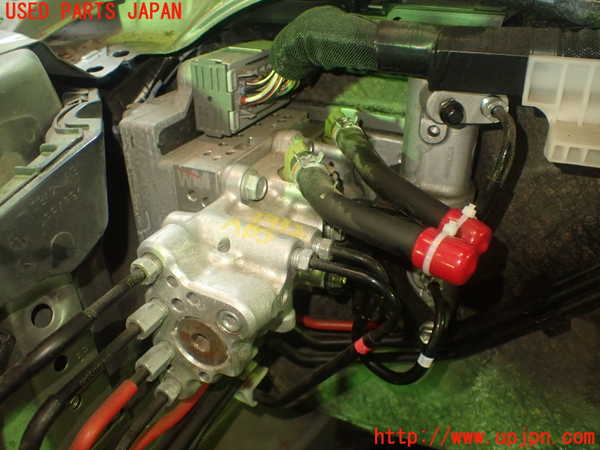 1UPJ-29324040]レクサス・CT200h(ZWA10)ABSアクチュエーター 中古_m0001.jpg