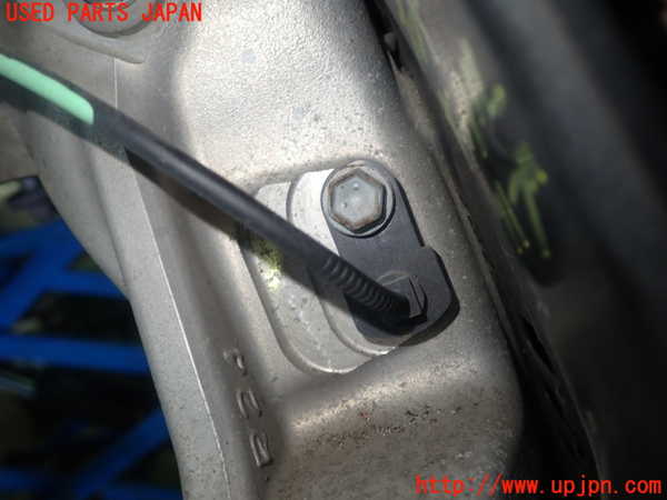 1UPJ-29324290]レクサス・CT200h(ZWA10)右フロントナックルハブ 中古_m0004.jpg