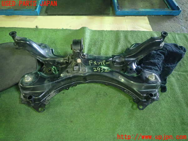 1UPJ-29325285]レクサス・CT200h(ZWA10)フロントメンバー 中古_m0001.jpg
