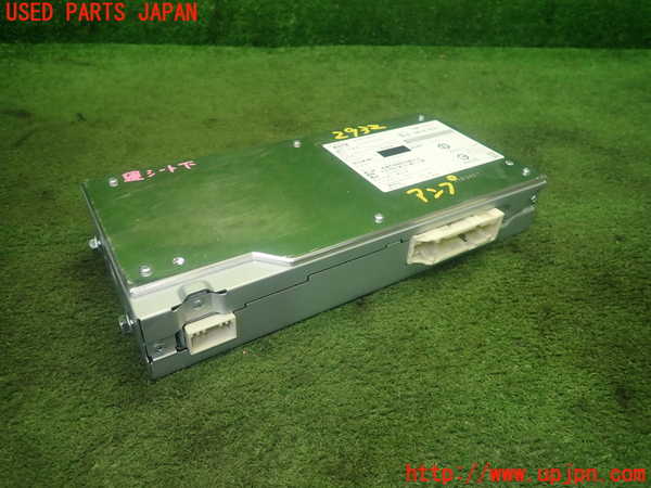 1UPJ-29326525]レクサス・CT200h(ZWA10)アンプ 中古_m0001.jpg