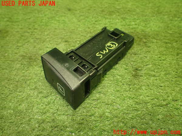 1UPJ-29326308]レクサス・CT200h(ZWA10)スイッチ3 (パーキング) 中古_m0002.jpg