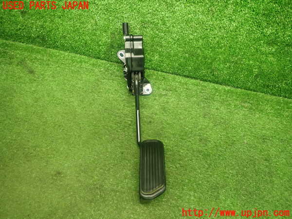 1UPJ-29326381]レクサス・CT200h(ZWA10)センサー1 (アクセルペダル) 中古_m0003.jpg