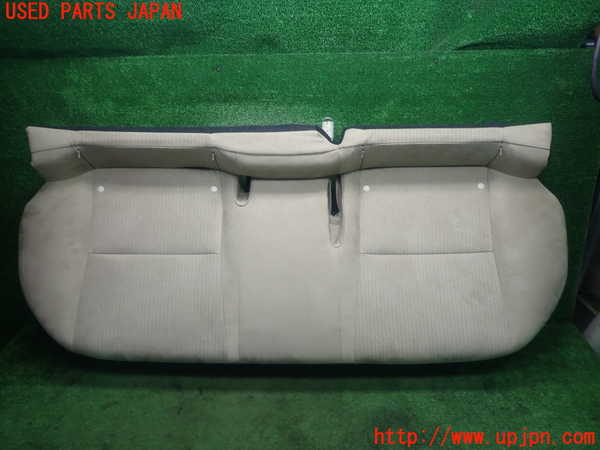 5UPJ-29327385]レクサス・CT200h(ZWA10)リアシート 中古_m0005.jpg