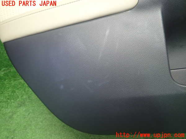 1UPJ-29321264]レクサス・CT200h(ZWA10)左前ドア内張り 中古_m0004.jpg