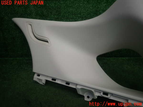1UPJ-29327675]レクサス・CT200h(ZWA10)右リアピラートリム 中古_m0003.jpg
