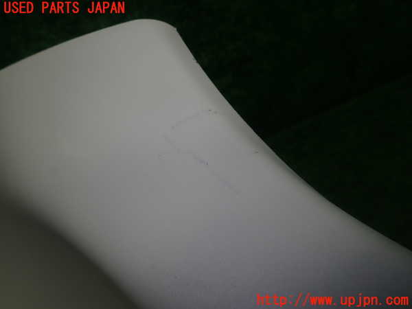 1UPJ-29327675]レクサス・CT200h(ZWA10)右リアピラートリム 中古_m0004.jpg