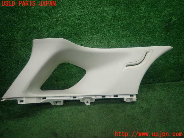 1UPJ-29327680]レクサス・CT200h(ZWA10)左リアピラートリム 中古_m0001.jpg