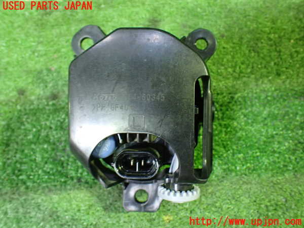 1UPJ-29331182]レヴォーグ(VN5)左フォグ 中古_m0002.jpg