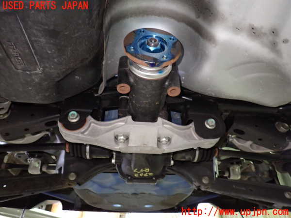1UPJ-29334355]レヴォーグ(VN5)リアデフ 中古_m0004.jpg