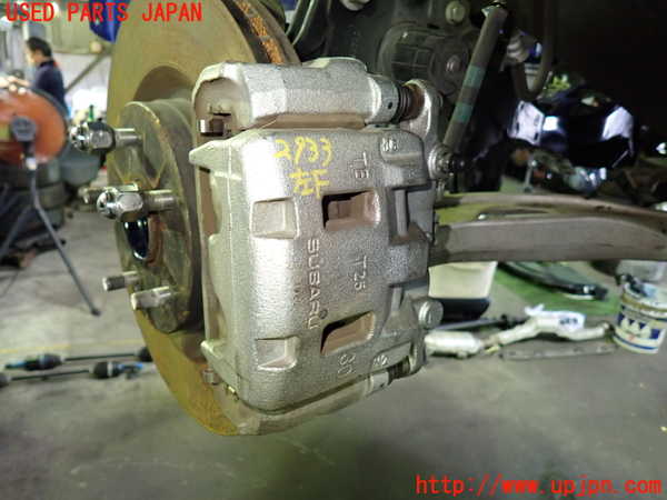 1UPJ-29334085]レヴォーグ(VN5)左フロントキャリパー 中古_m0001.jpg