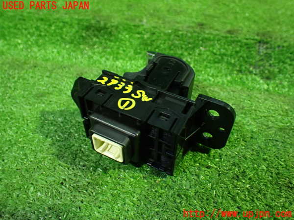 1UPJ-29336306]レヴォーグ(VN5)スイッチ1(電動パーキング) 中古_m0002.jpg