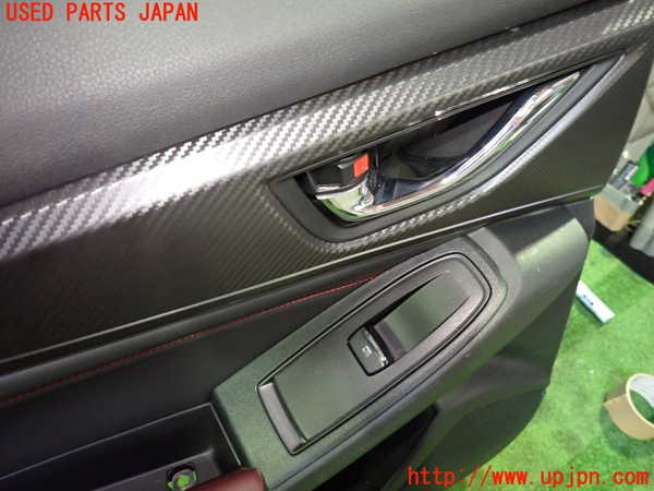 1UPJ-29331324]レヴォーグ(VN5)左後ドア内張り 中古_m0002.jpg
