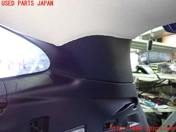 1UPJ-29337675]レヴォーグ(VN5)右リアピラートリム 中古_m0003.jpg