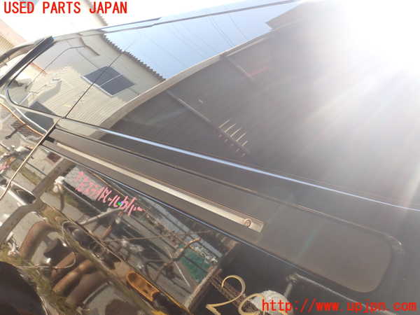 1UPJ-29341362]NV350 キャラバン バン(VW2E26)左スライドレールカバー 中古_m0001.jpg