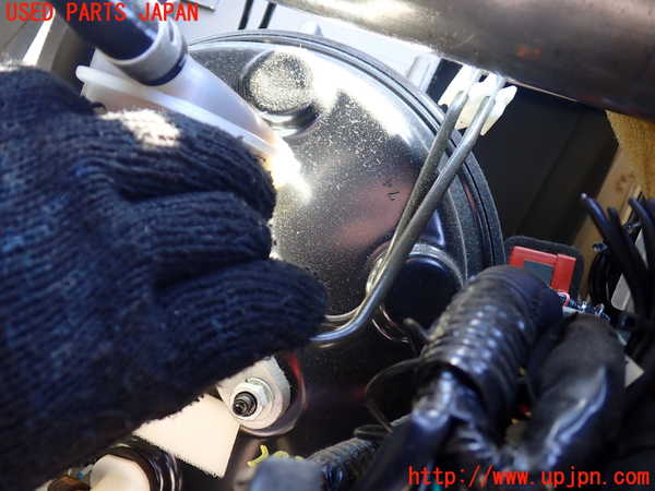 1UPJ-29344055]NV350 キャラバン バン(VW2E26)ブレーキマスターバック 中古_m0002.jpg