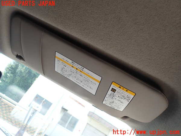 5UPJ-29347625]NV350 キャラバン バン(VW2E26)室内サンバイザー右側 中古_m0001.jpg